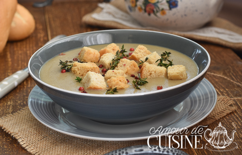 Green lentil creamy soup easy recipe