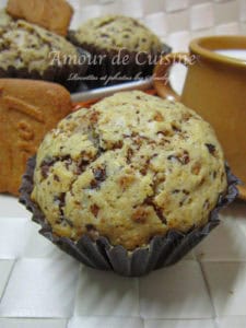 chocolate biscoff muffins