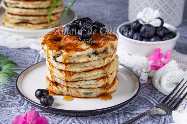 blueberry and chia seeds pancakes