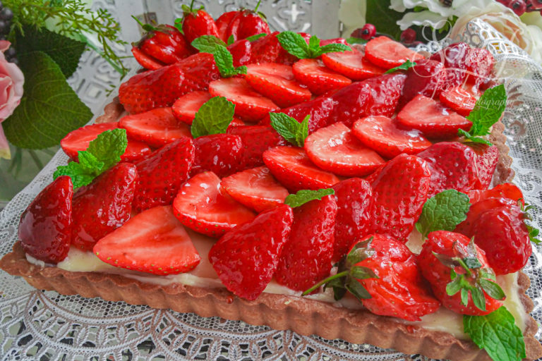 Fench strawberry tart